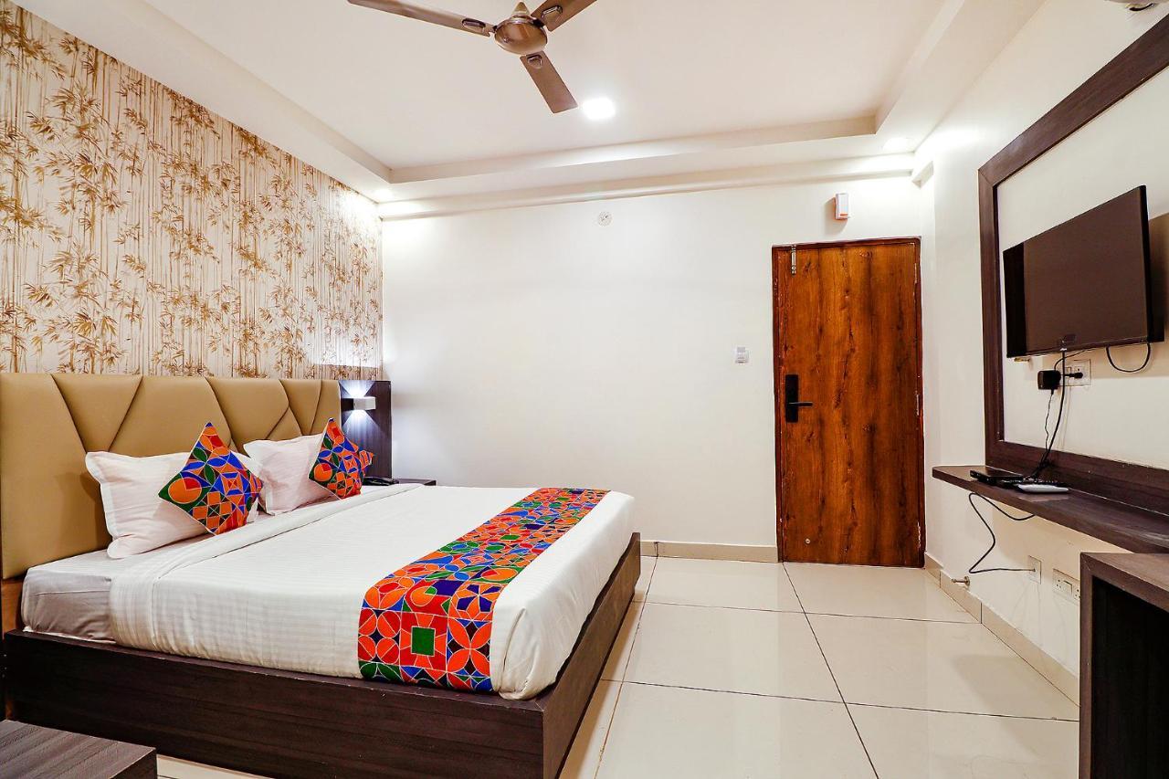 Fabhotel Rotano Grand - Nr Marathahalli Bridge Бангалор Екстериор снимка