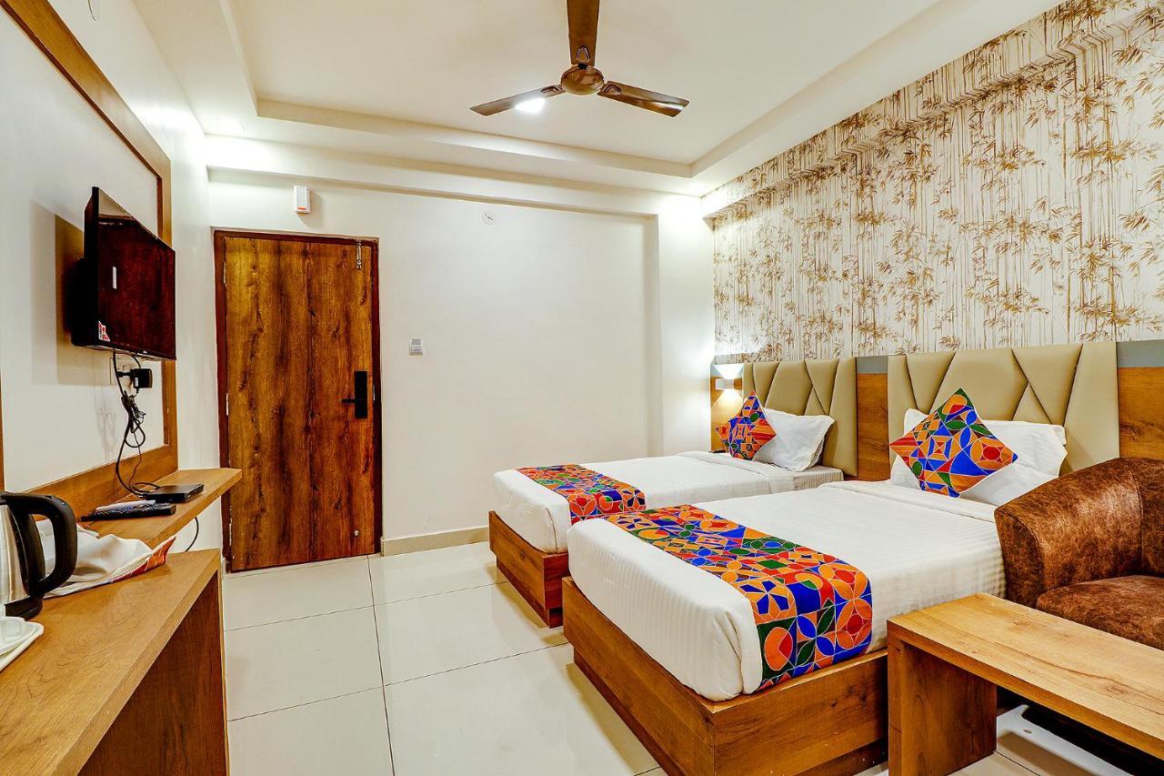 Fabhotel Rotano Grand - Nr Marathahalli Bridge Бангалор Екстериор снимка